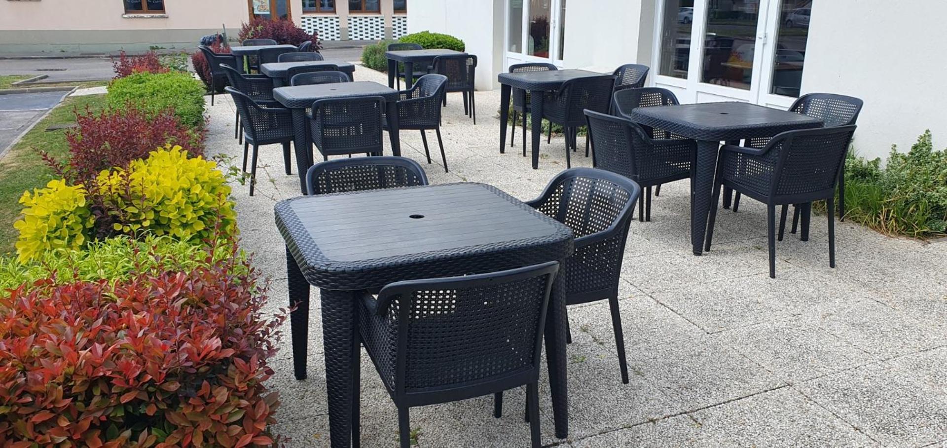 Campanile Amiens - Glisy Hotel Екстериор снимка